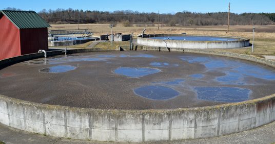 Uzsākta dūņu izvešana no Kuldīgas pilsētas attīrīšanas iekārtām