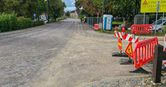 Jelgavas ielas un Kalna ielas iedzīvotāju ievērībai
